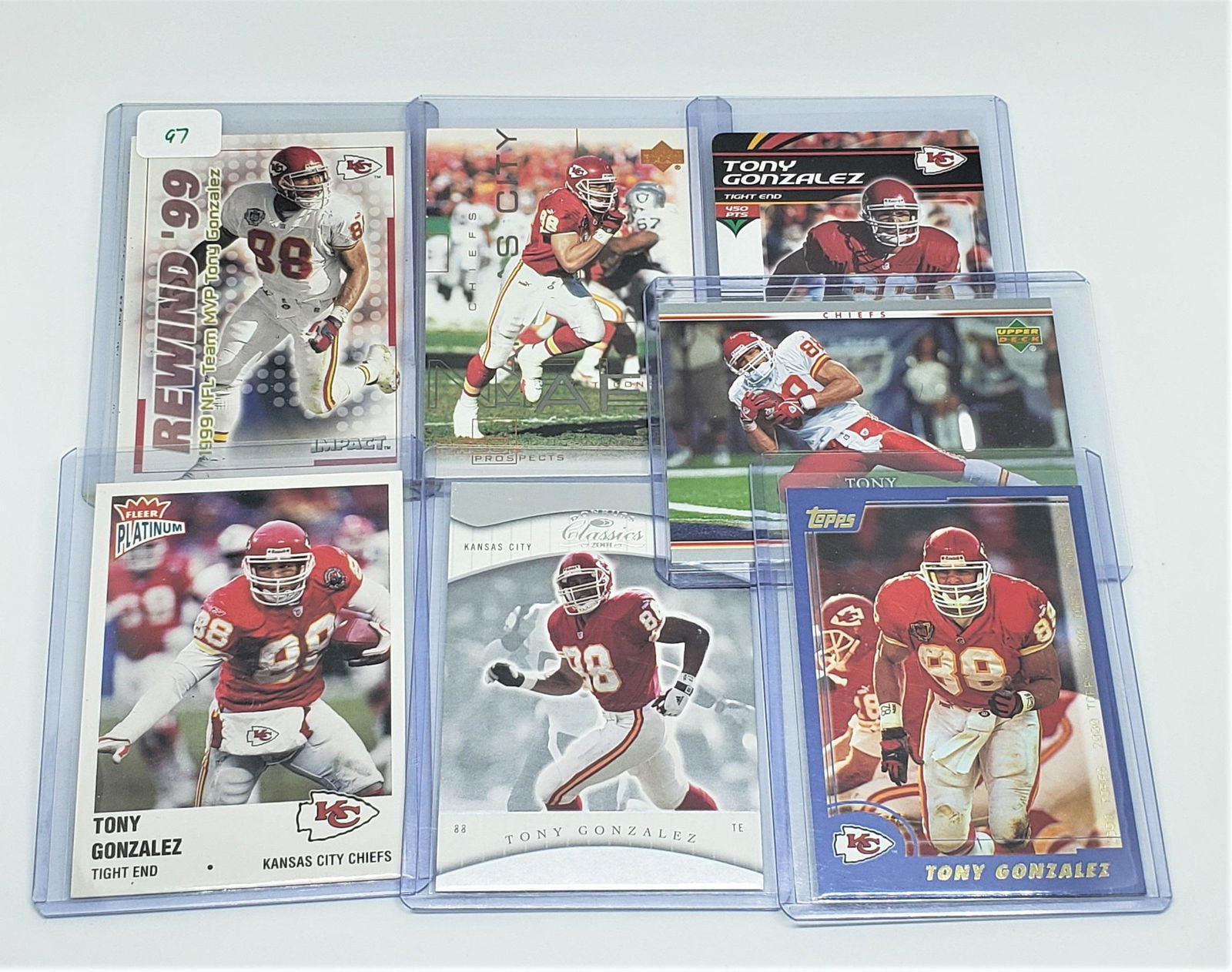 LOT OF 7 TONY GONZALEZ KC CHIEFS CARDS (1 of 1)