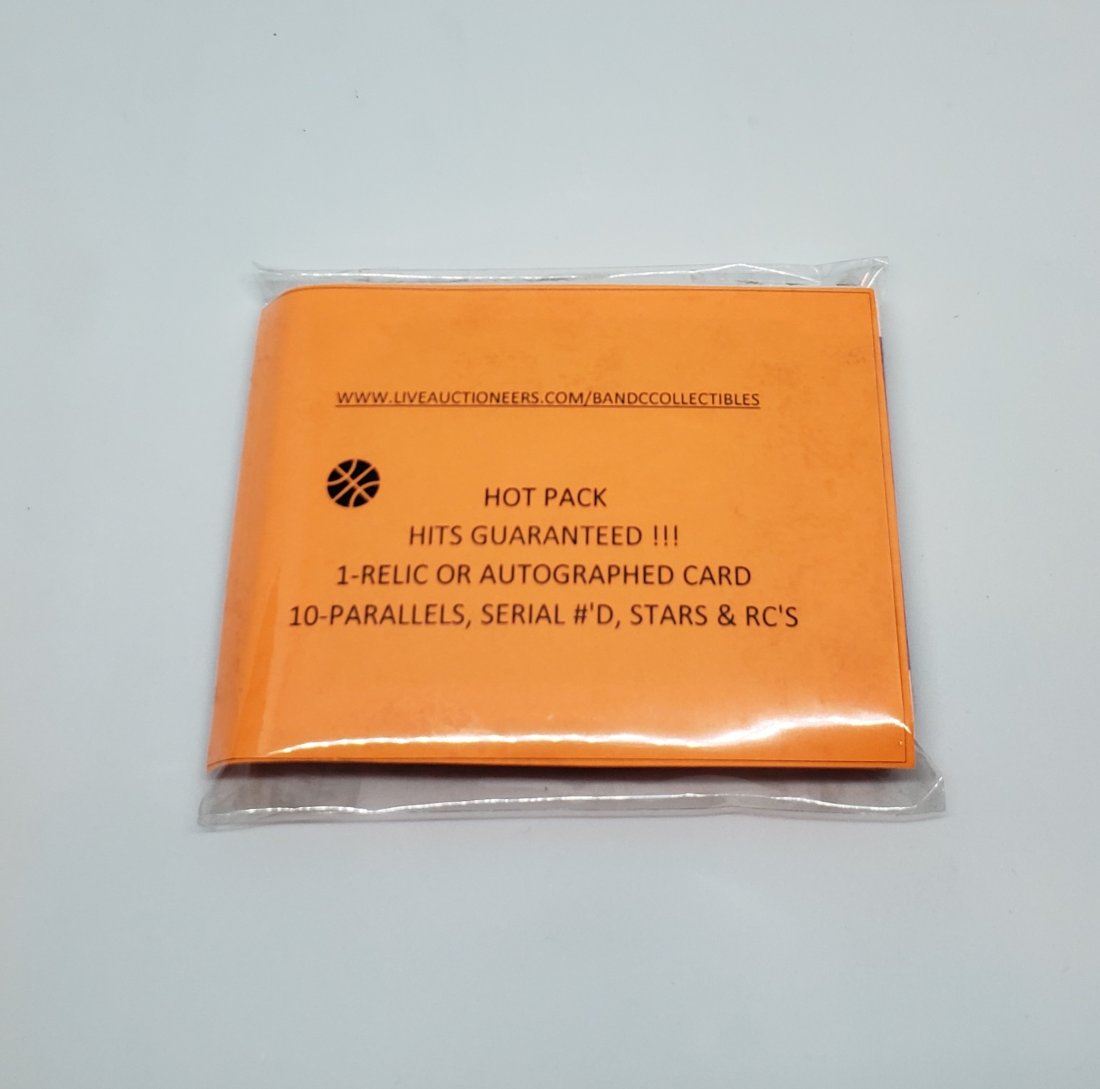 BASKETBALL HOT PACK WITH AUTOS OR RELICS IN EVERY PACK (1 of 1)