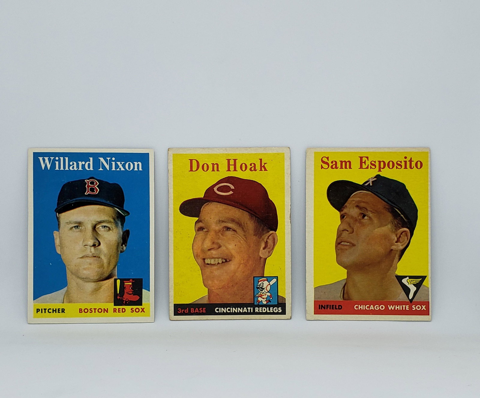 LOT OF 3 1958 TOPPS BASEBALL CARDS EX CONDITION: NICE 1958 TOPPS CARDS WITH #150 DON HOAK, #395 WILLARD NIXON & #425 SAM ESPOSITO