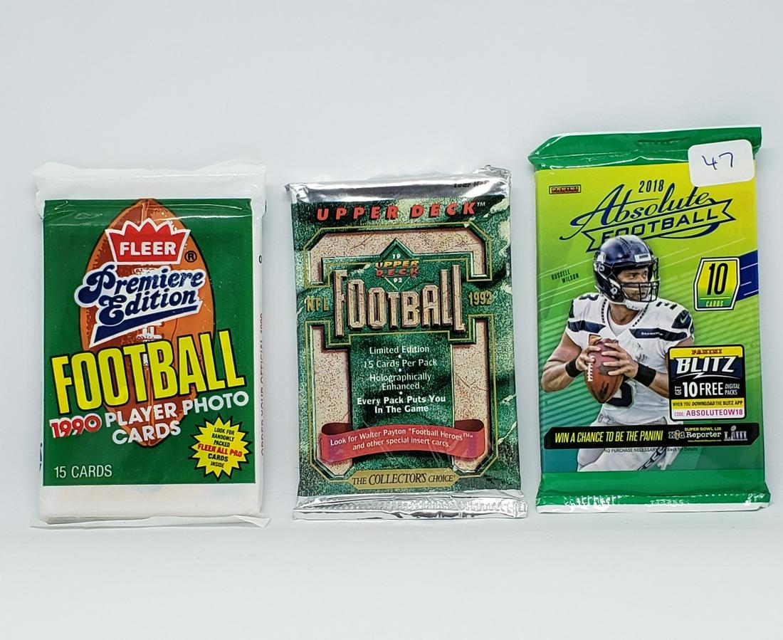 (3PK) ASSORTED SEALED FOOTBALL PACKS (1 of 1)