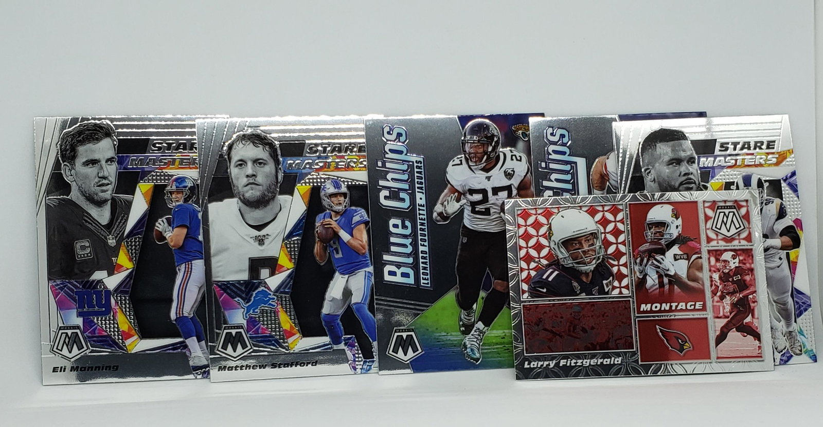 LOT OF 6 2020 PANINI MOSAIC CARDS: ELI MANNING, AARON DONALD AND MORE