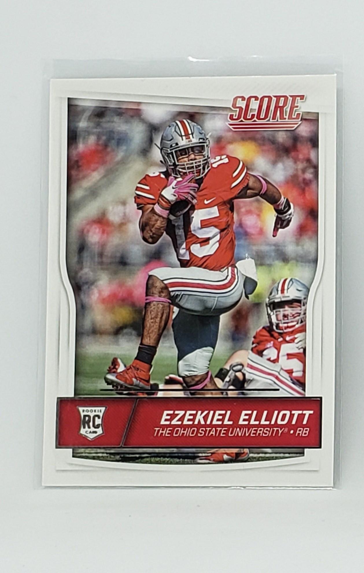 EZEKIEL ELLIOT DALLAS COWBOYS ROOKIE CARD: 2016 SCORE FOOTBALL EZEKIEL ELLIOTT RC