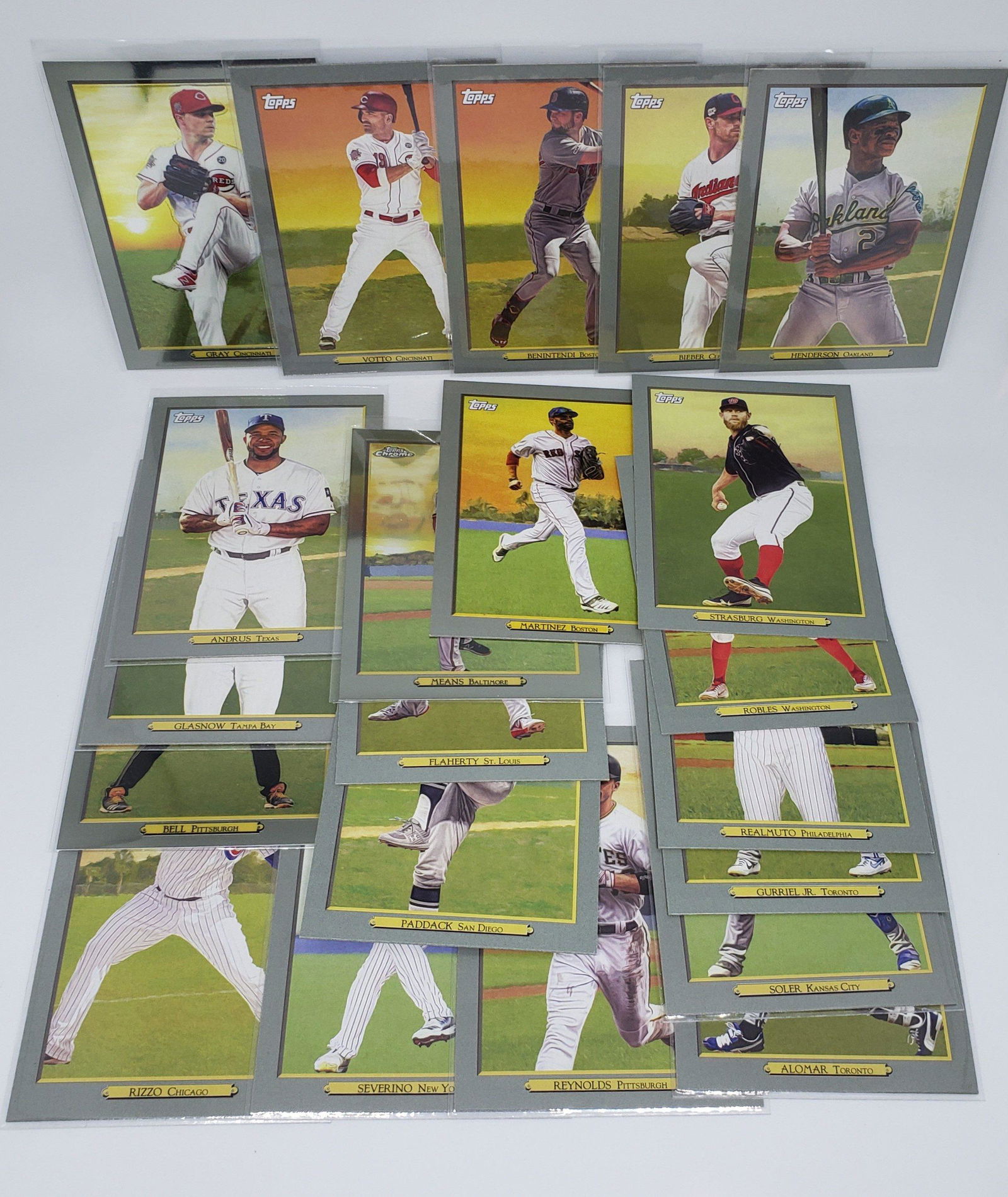 LOT OF 25 TOPPS 2020 TURKEY RED INSERT CARDS (1 of 1)