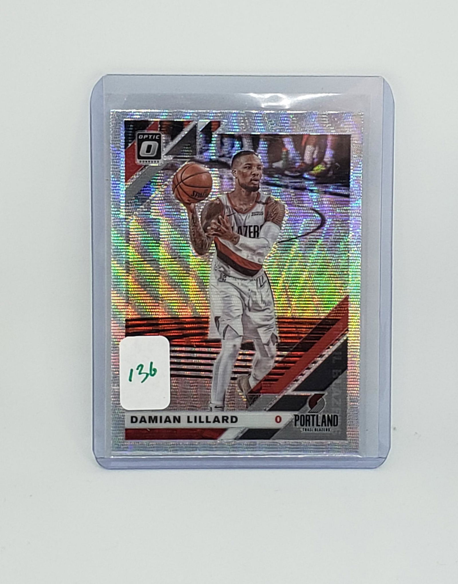 2019-20 OPTIC BASKETBALL DAMIAN LILLARD SILVER WAVE (1 of 1)