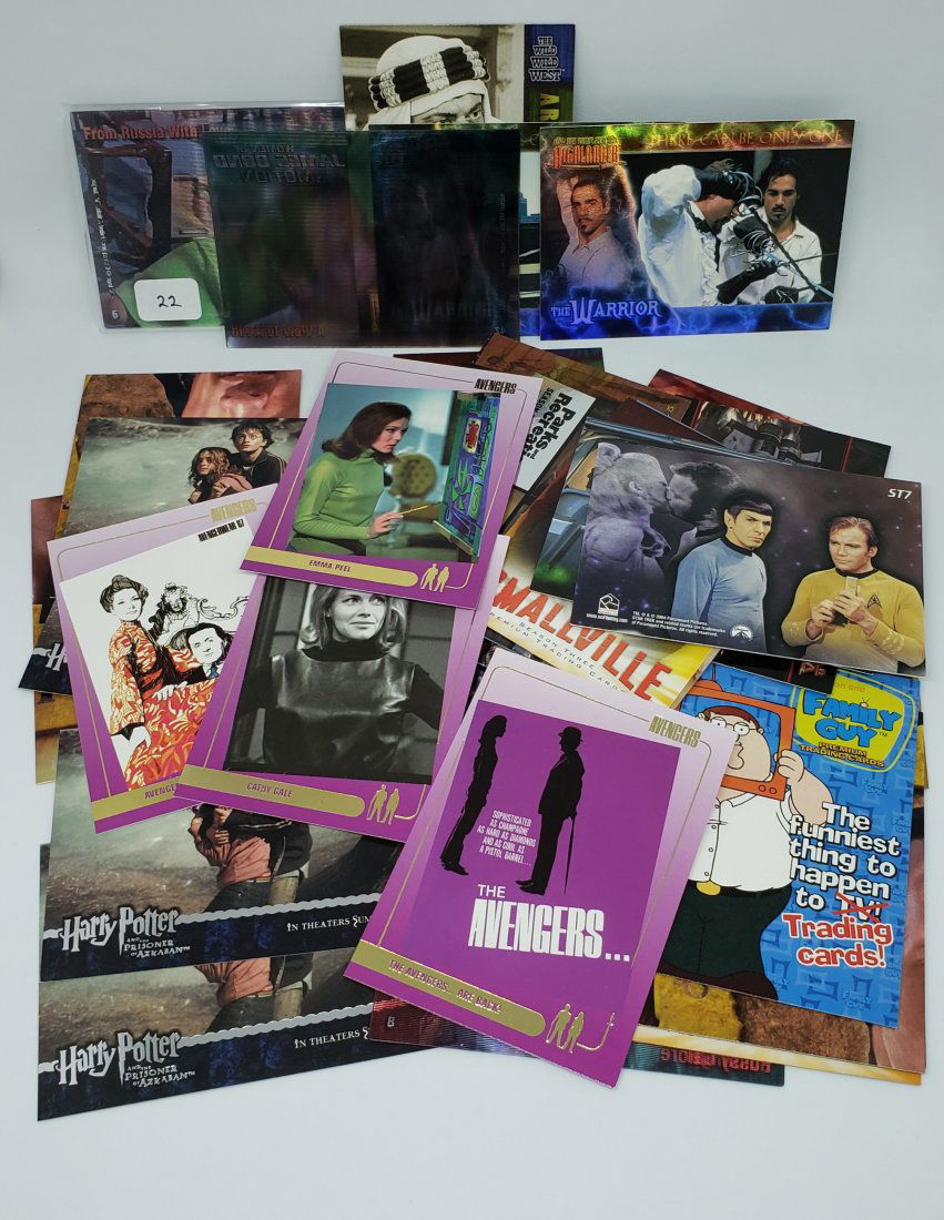 LOT OF ASSORTED NON-SPORT CARDS (1 of 1)