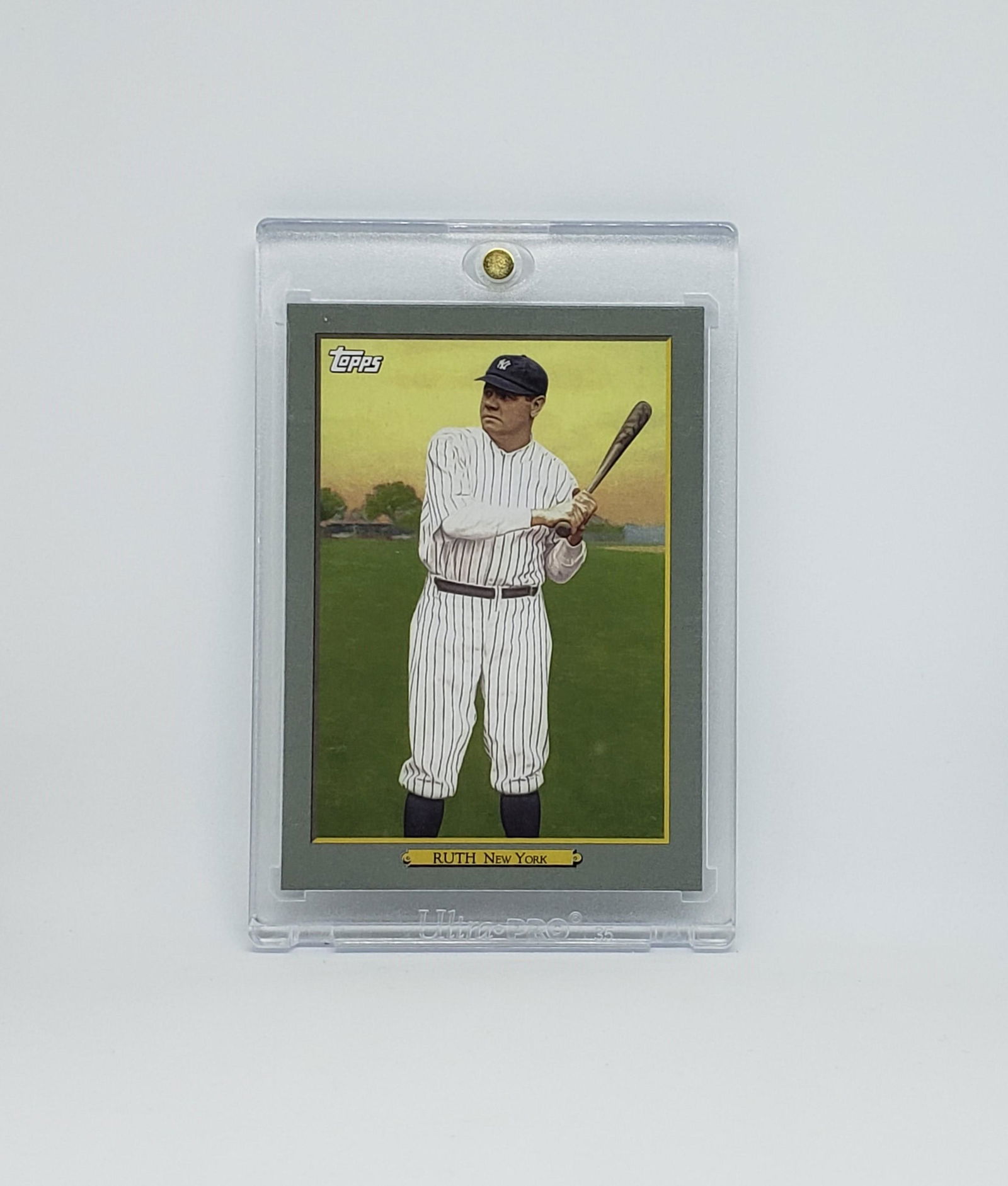 BABE RUTH 2020 TOPPS TURKEY RED INSERT CARD IN 1-TOUCH (1 of 2)