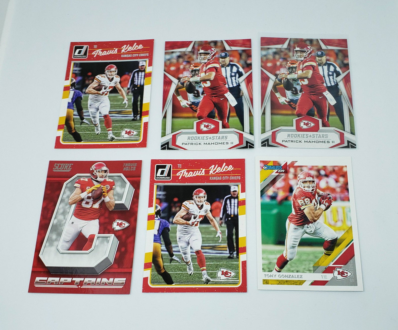 LOT OF 6 TRAVIS KELCE & PATRICK MAHOMES CHIEFS CARDS (1 of 1)