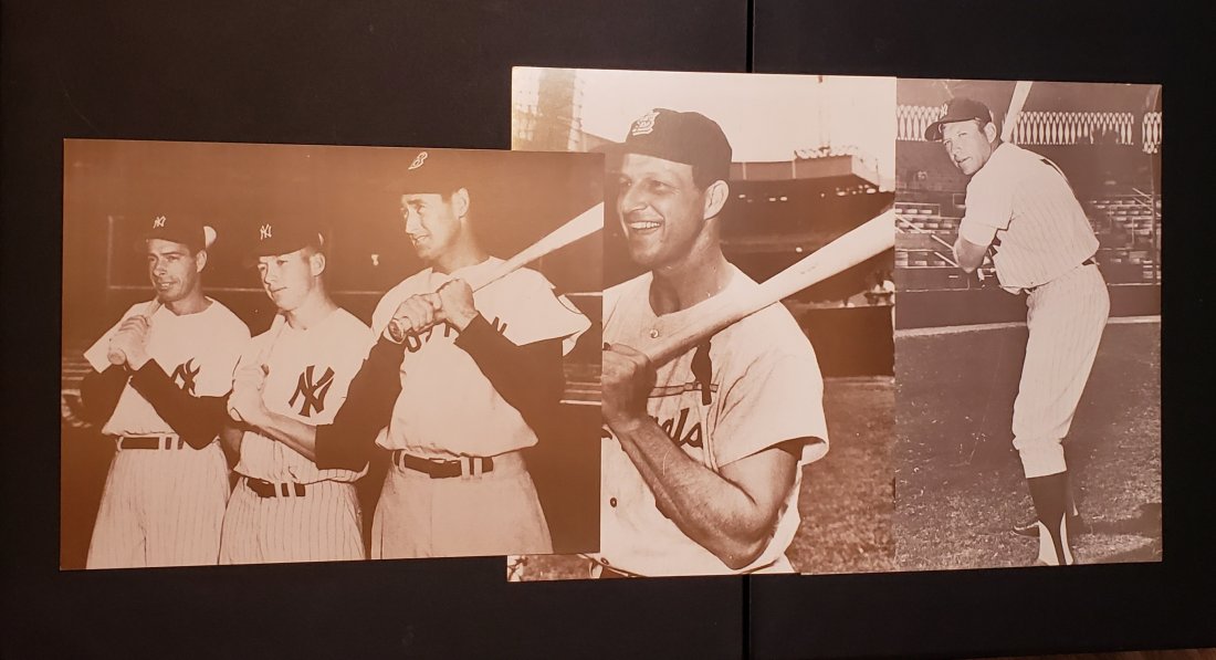 LOT OF 3 MICKEY MANTLE 11x17 POSTER CARDS (1 of 1)