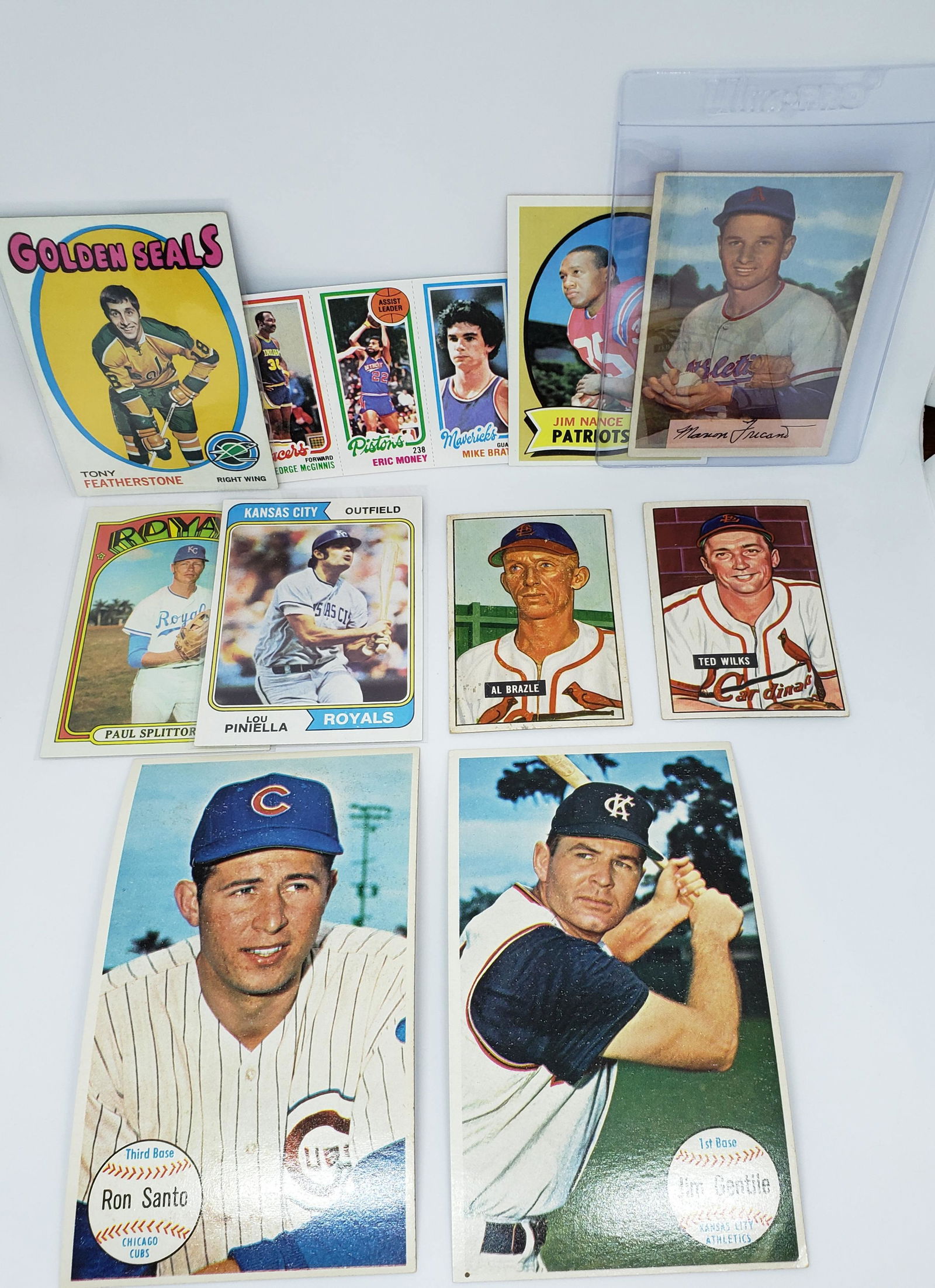 LOT OF 10 VINTAGE SPORTS CARDS 1951 BOWMAN (1 of 1)