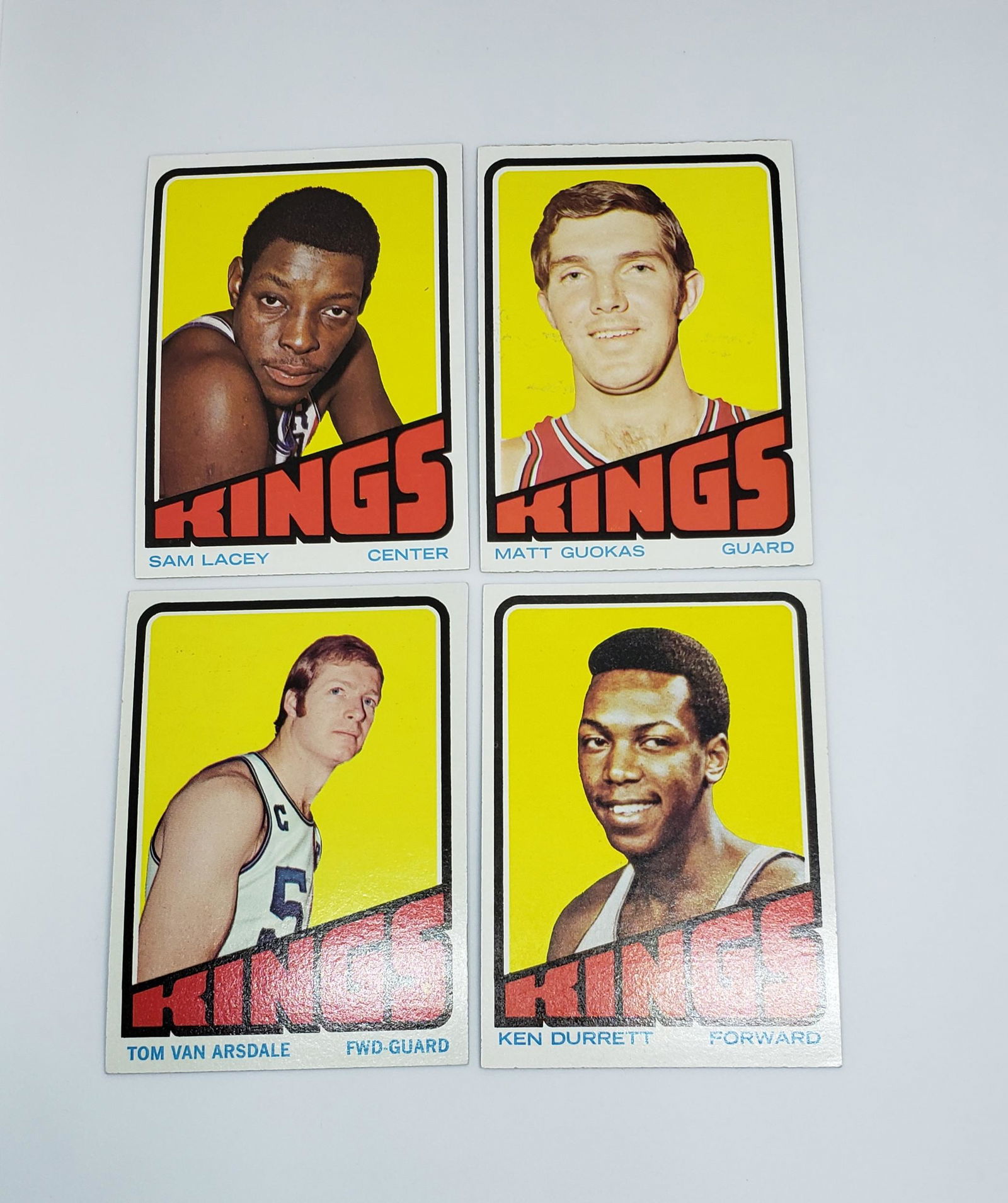 1972-73 TOPPS BASKETBALL CARDS EXMT CONDITION (1 of 2)