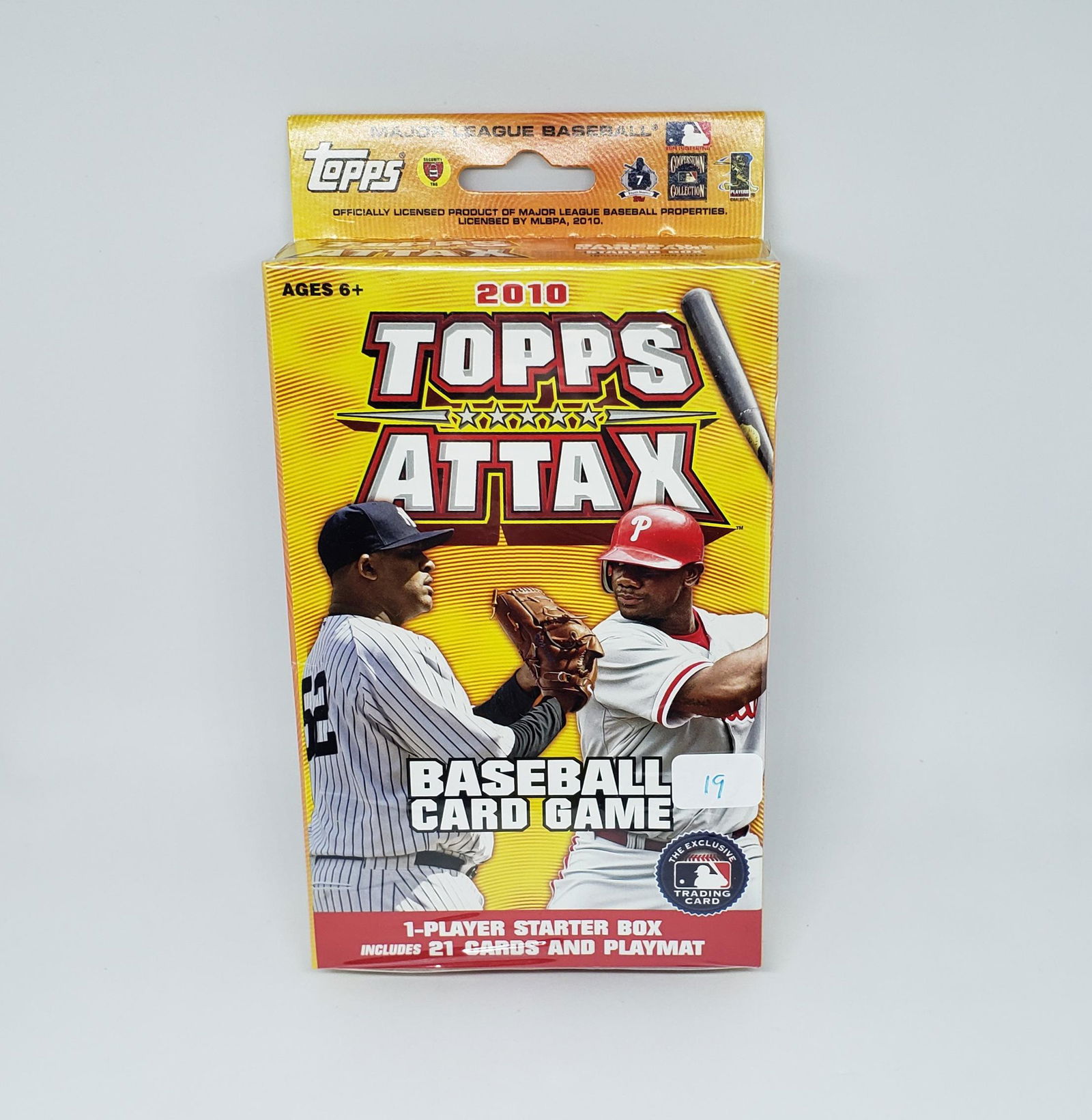 2010 TOPPS ATTAX BASEBALL CARD GAME STARTER BOX (1 of 2)