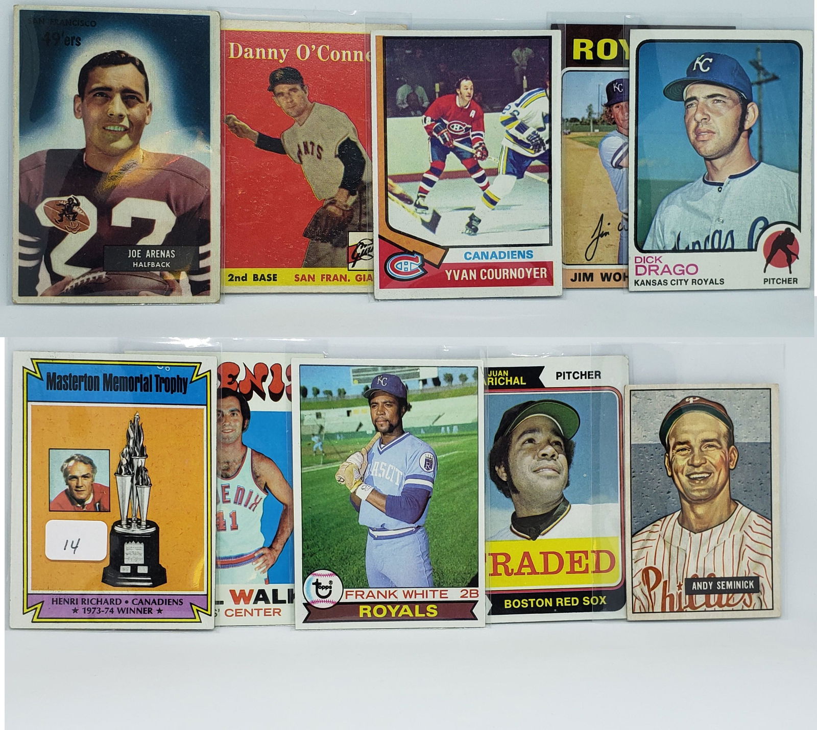 LOT OF 10 ASSORTED VINTAGE SPORTS CARDS (1 of 1)