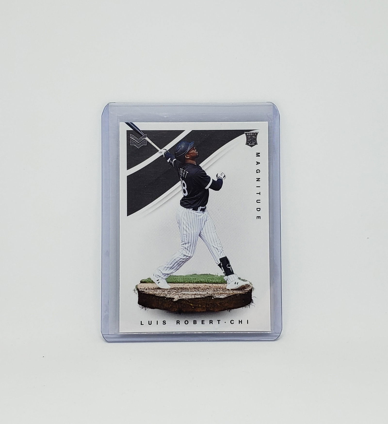 2020 LUIS ROBERT CHICAGO WHITE SOX ROOKIE CARD (1 of 1)
