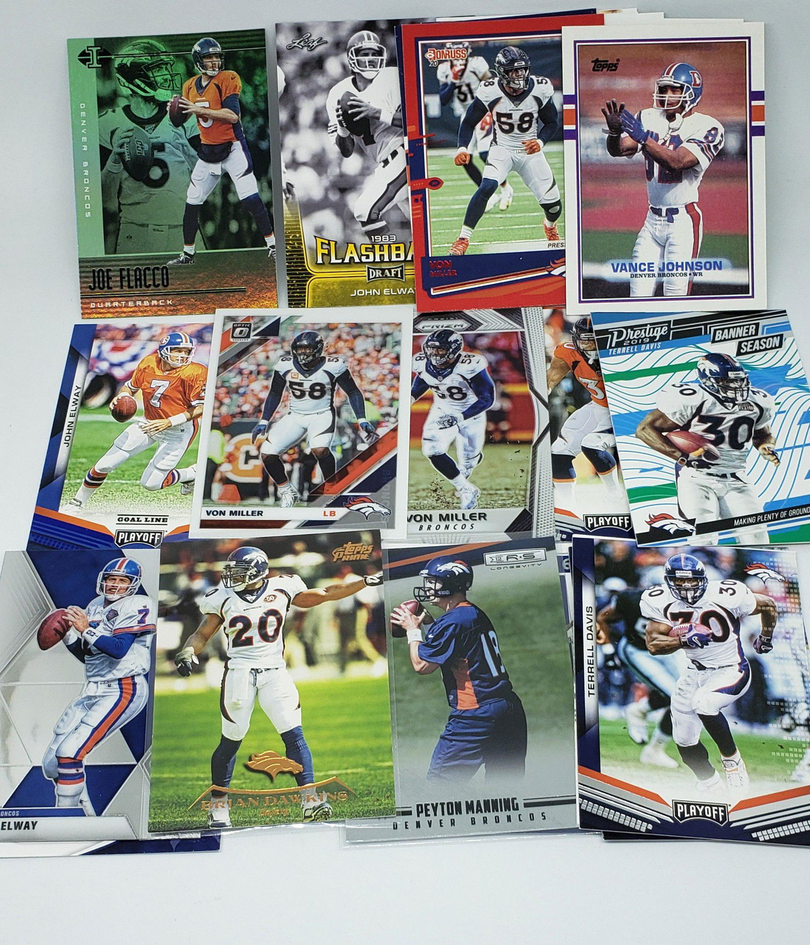 LOT OF 25 DENVER BRONCOS ROOKIKE CARDS (1 of 1)