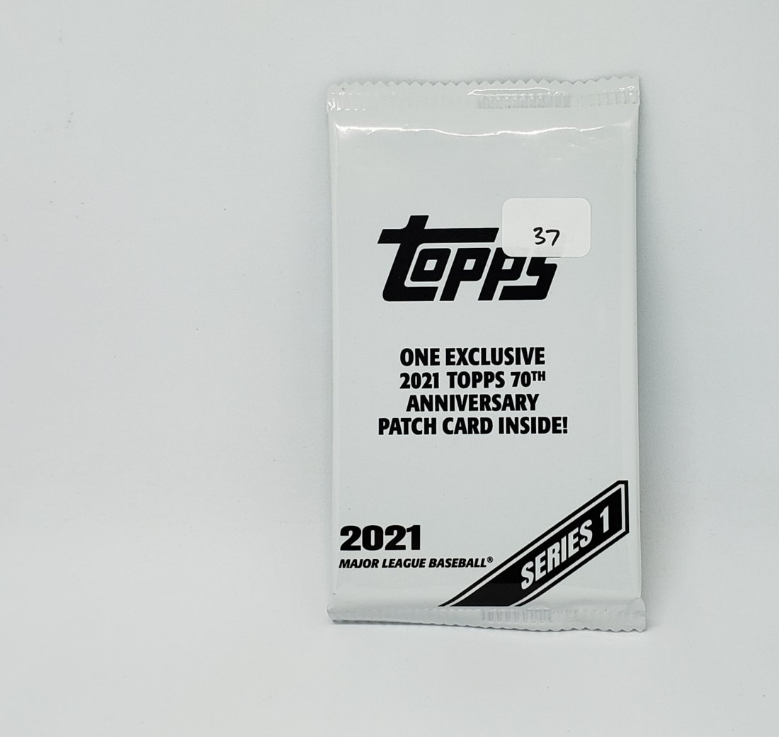 2021 Topps Baseball 70th Anniversary Patch card pack (1 of 1)