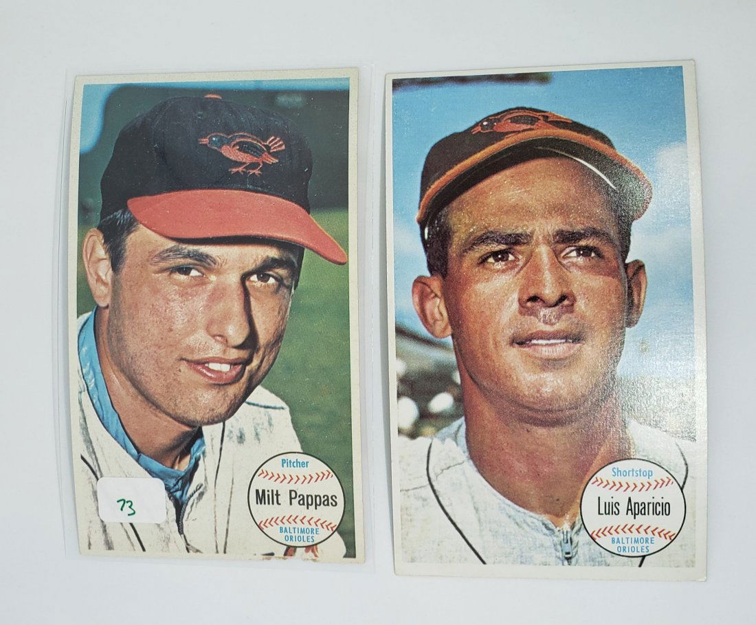 Vintage Baltimore Orioles 1964 TOPPS Giants (1 of 2)