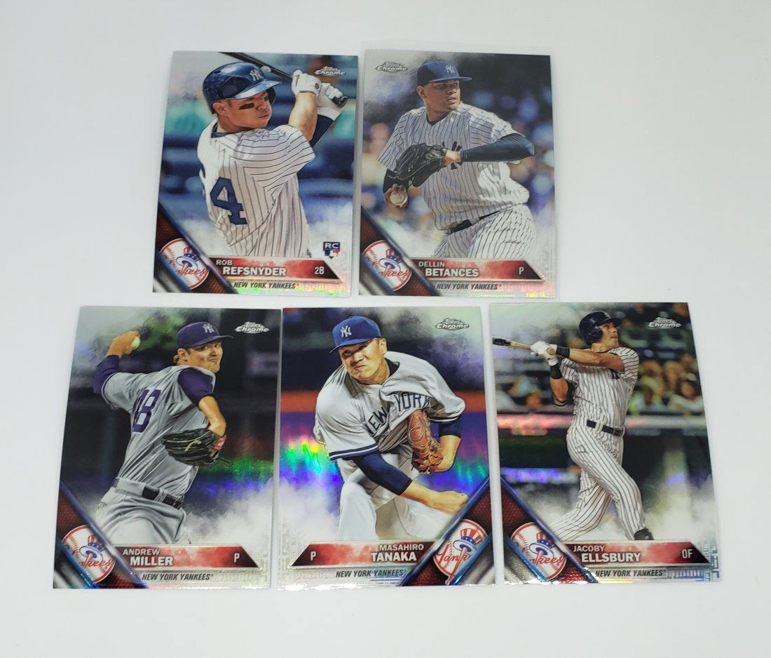 Topps Chrome NY Yankees refractor parallels (1 of 1)