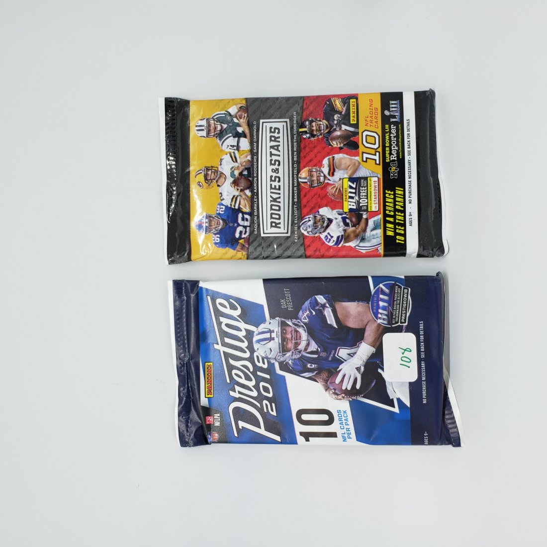 2018 Panini Football Sealed packs (1 of 1)