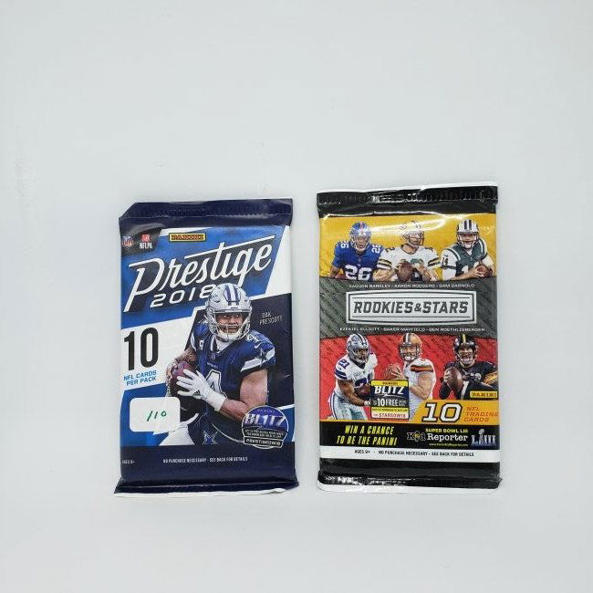 2018 Panini Football Sealed packs (1 of 1)