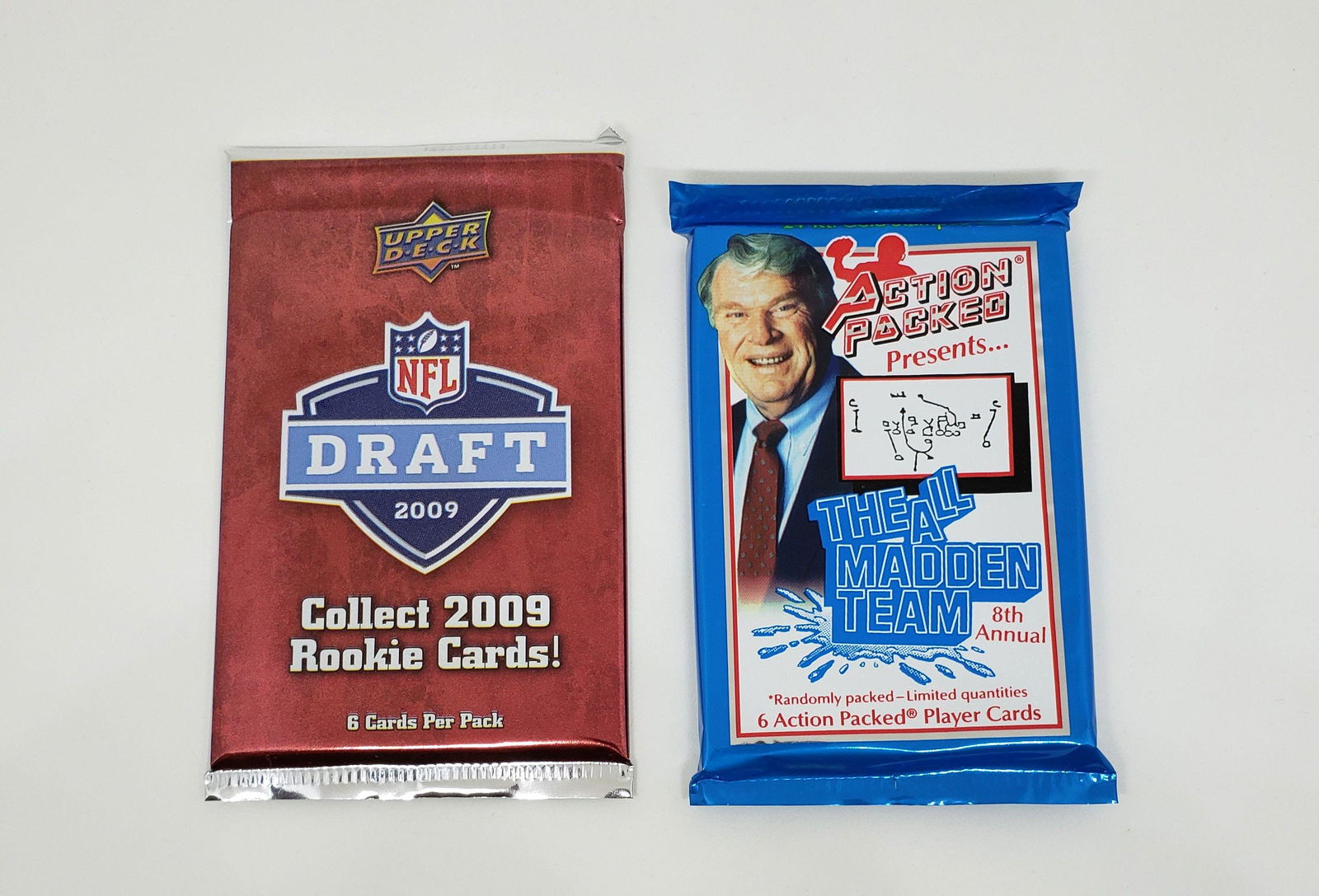 LOT OF 2 FOOTBAL CARDS SEALED PACKS (1 of 1)