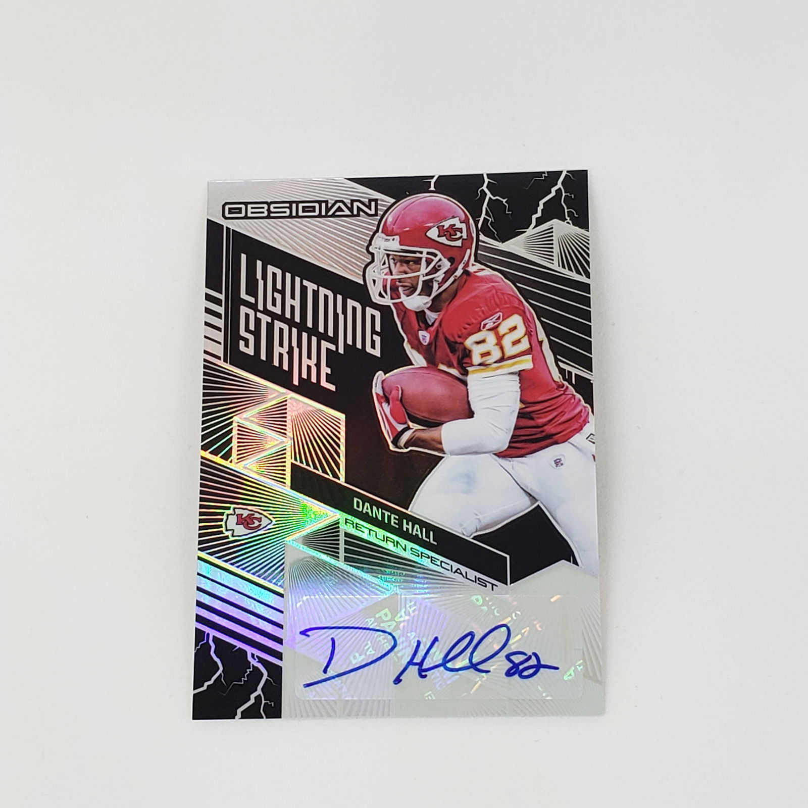 PANINI OBSIDIAN DANTE HALL KC CHIEFS NUMBERED AUTO (1 of 2)