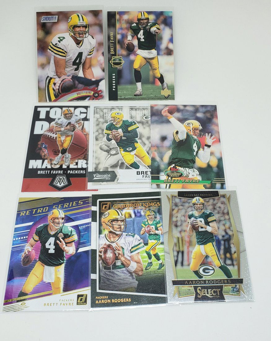 Lot of Brett Favre and Aaron Rodgers GB Packers cards (1 of 1)
