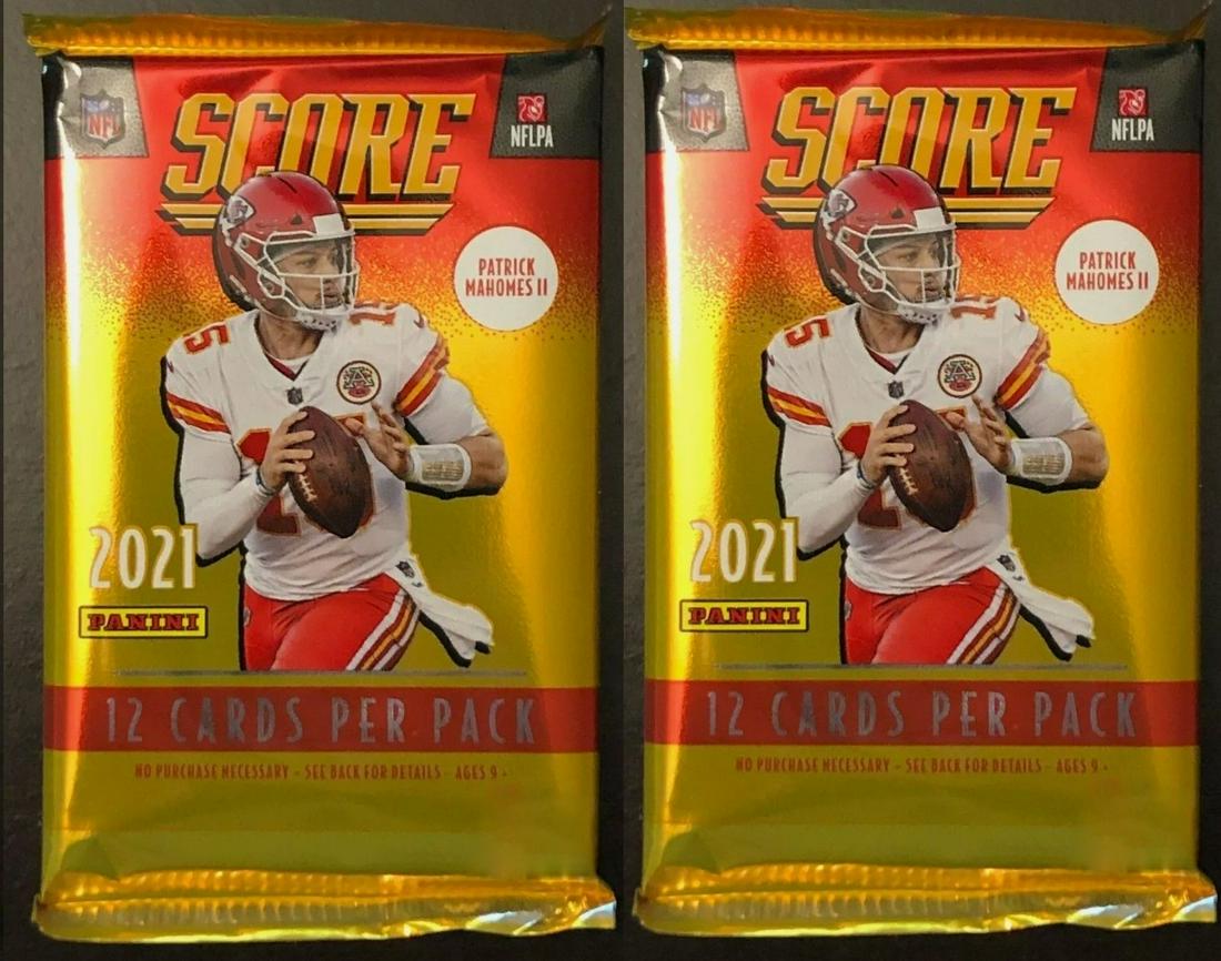 LOT OF 2 SCORE FOOTBALL 2021 NFL FOOTBALL PACKS: FIND 2021 NFL ROOKIES MAC DAVIS, JUSTIN FIELDS AND TREVOR LAWRENCE