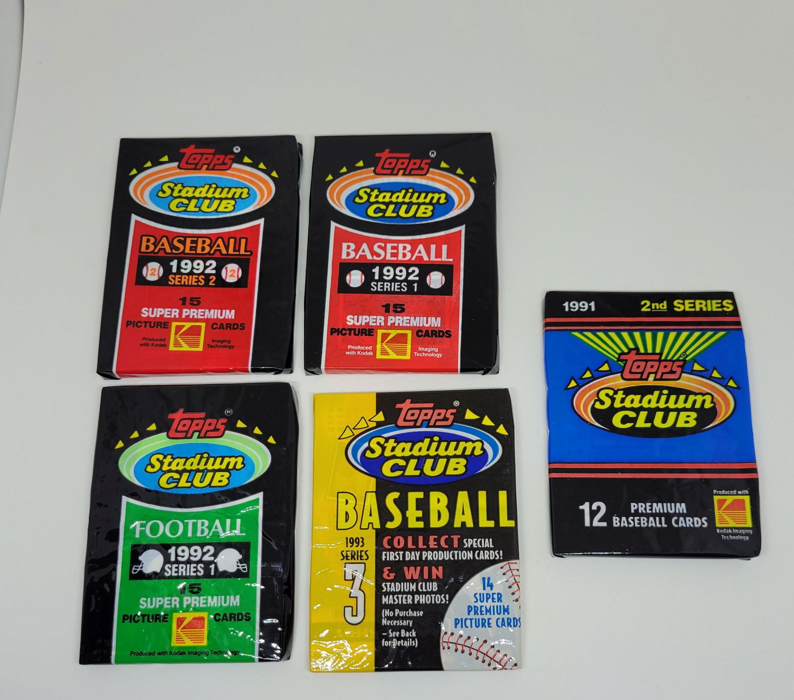 LOT OF 5 ASSORTED STADIUM CLUB SEALED PACKS (1 of 1)