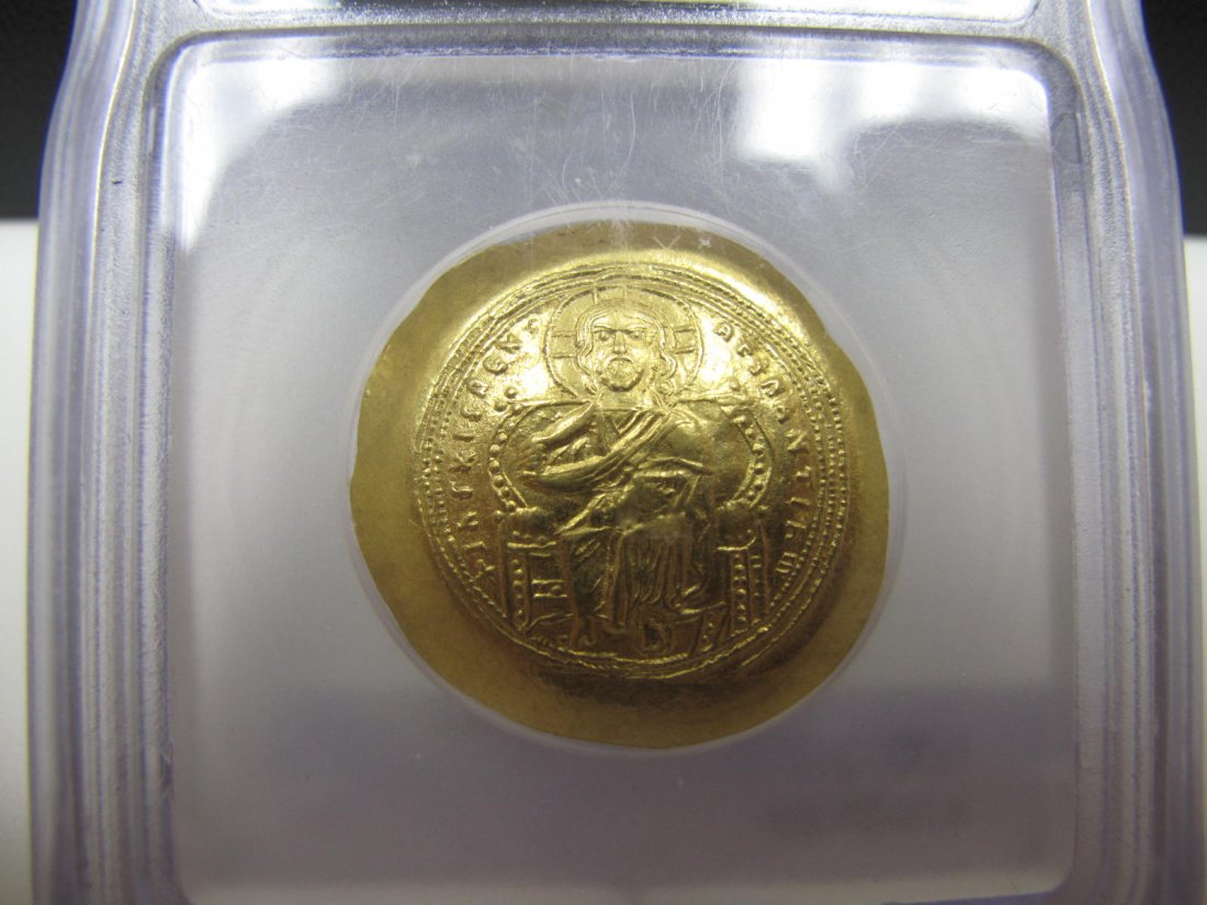Byzantine Constantine IX (Gold) MS60 (1 of 3)