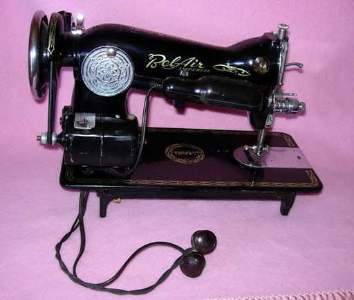40 40'S BELAIR IMPERIAL SEWING MACHINE OCCUPIED J Inspiration Belair Sewing Machine 40 40'S BELAIR IMPERIAL SEWING MACHINE OCCUPIED J Inspiration Belair Sewing Machine