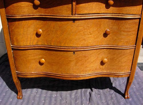 1920'S CURVED TIGER OAK DRESSER WITH MIRROR & CLA - 3
