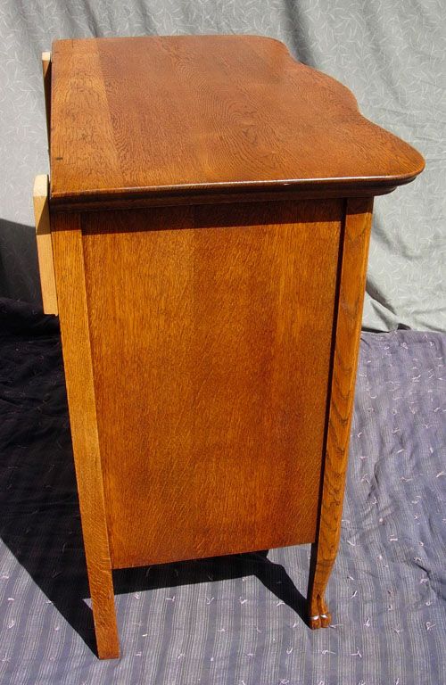 1920'S CURVED TIGER OAK DRESSER WITH MIRROR & CLA - 7