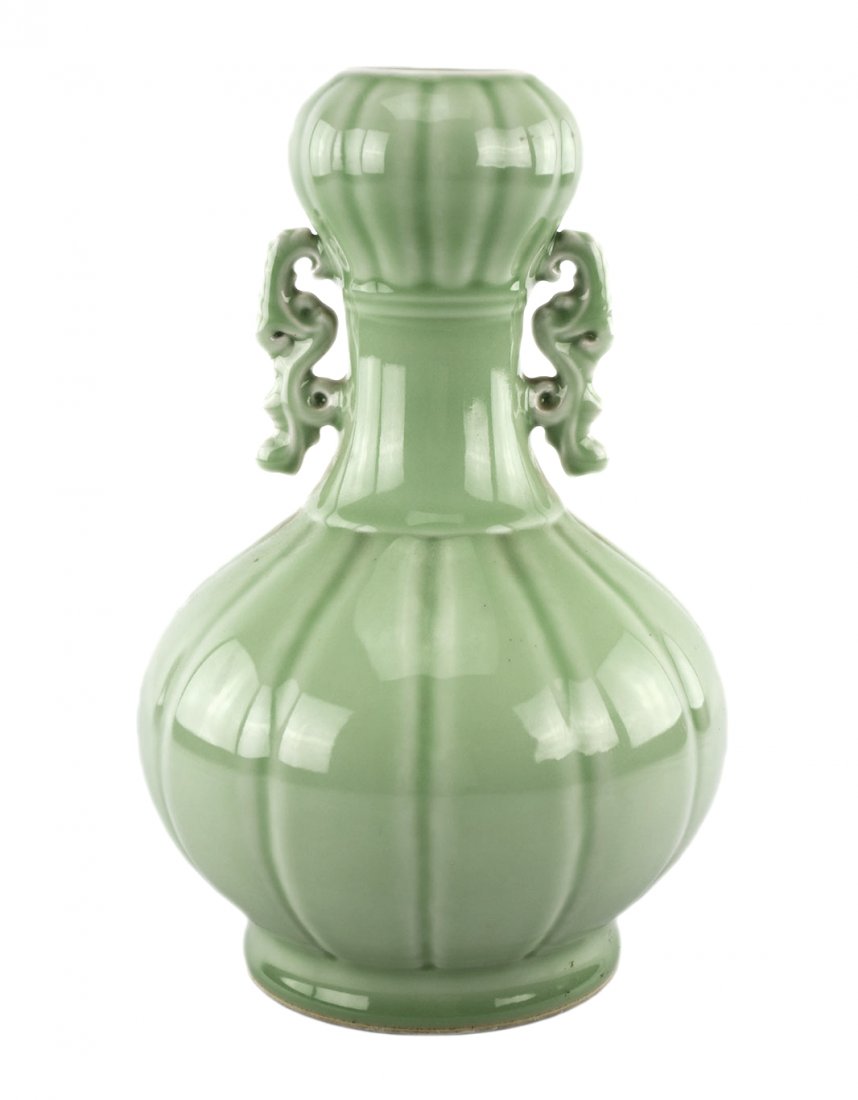 A Celadon Garlic Head Vase with a Qianlong Mark
