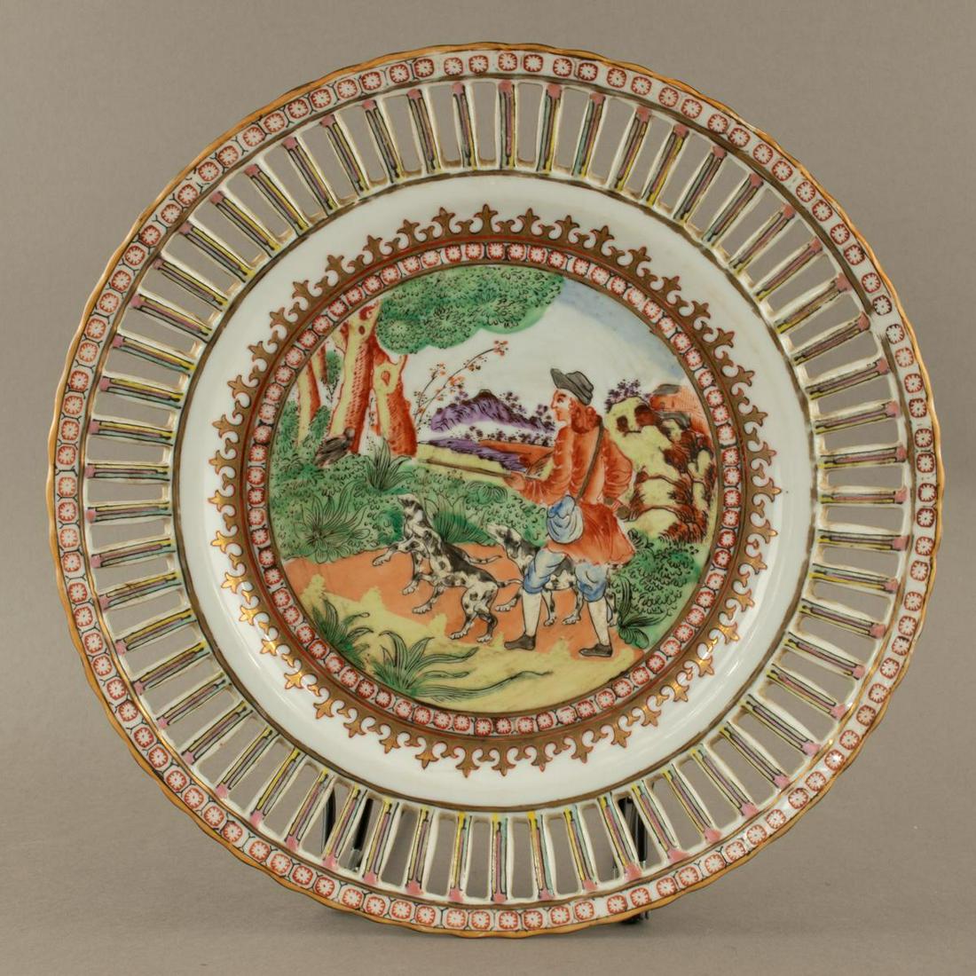 Very rare late 18th century dish (1 of 8)