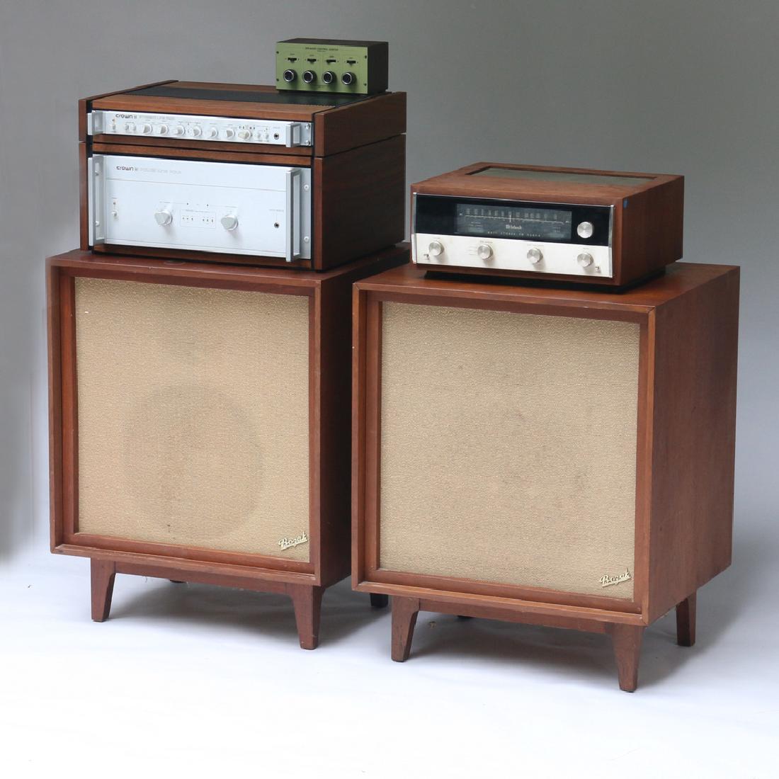 VINTAGE STEREO SYSTEM: Including a McIntosh MR71 FM tuner (h.7-1/4 x w.17 x d.14-1/2 in.), a Crown Straight Line Two receiver (h.3-1/4 x w.21-1/4 x d.18 in.), a Crown Power Line Four Amplifier (h.9 x w.21-1/4 x d.18 in.), a