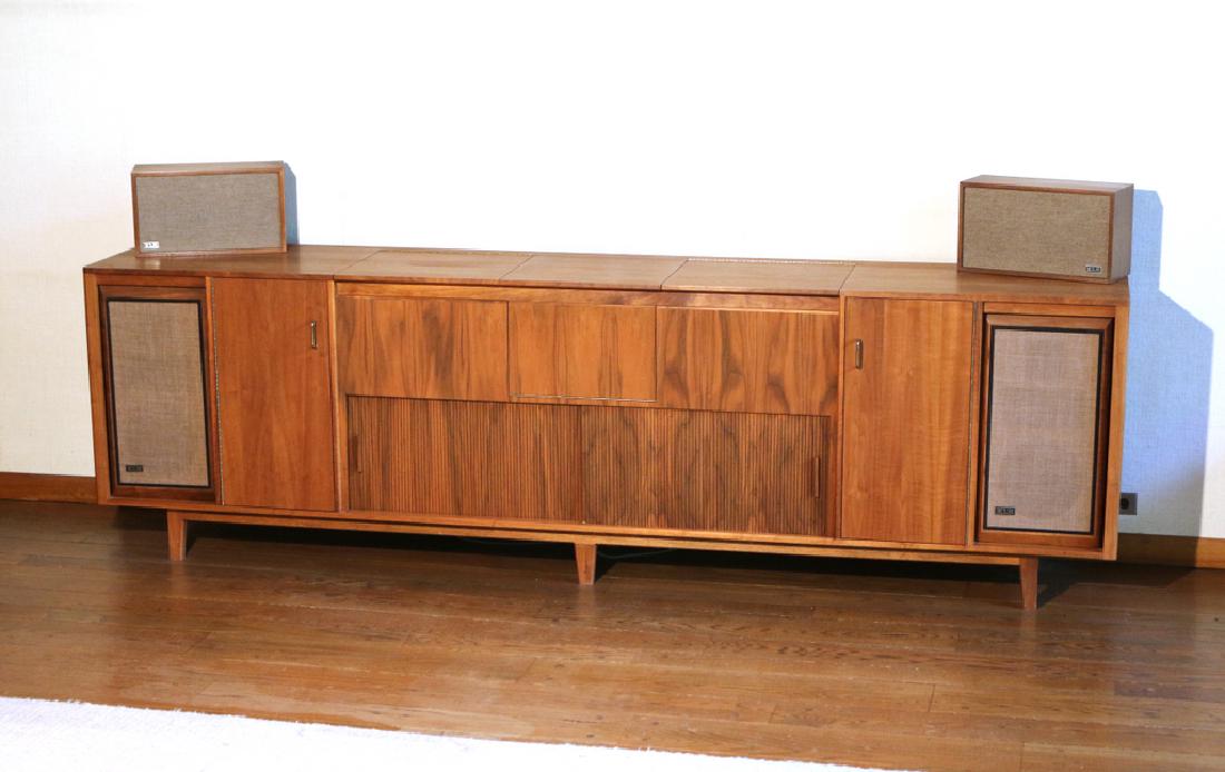 [McINTOSH] STEREO CONSOLE Nov 05, 2017 Butterscotch Auction