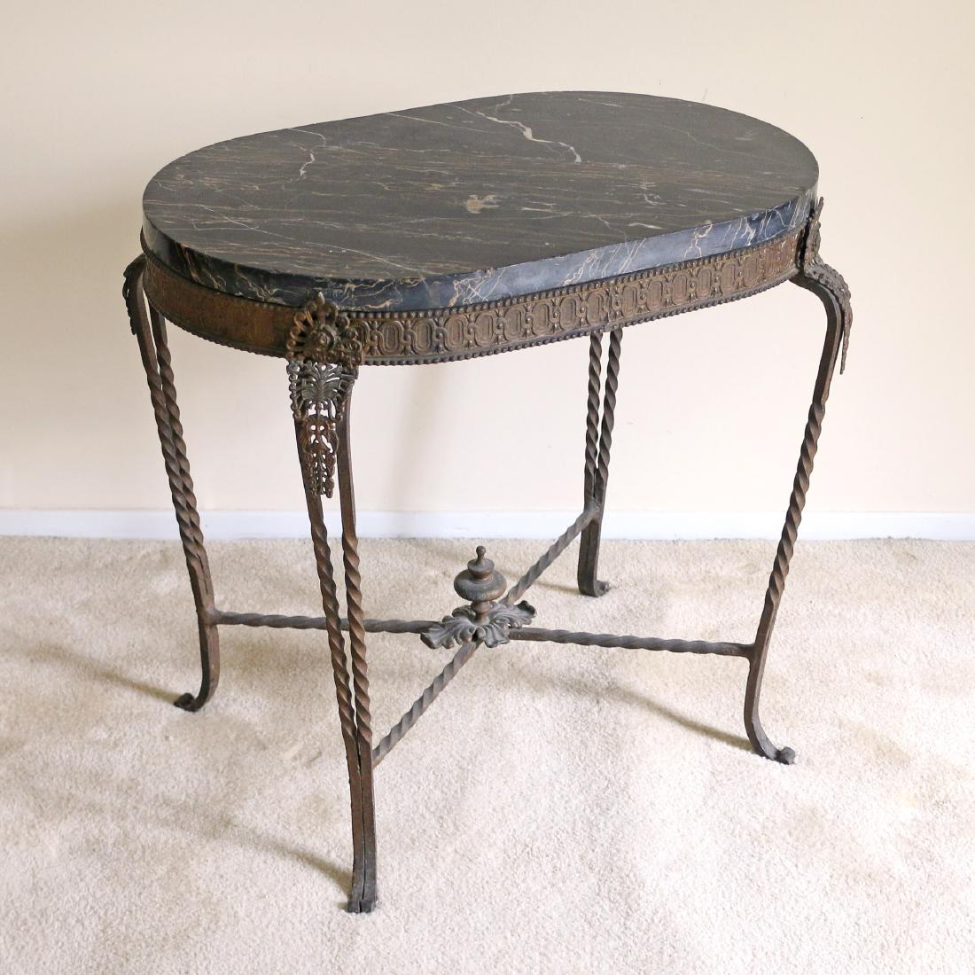 ITALIAN GILT ORMOLU SIDE TABLE (1 of 4)