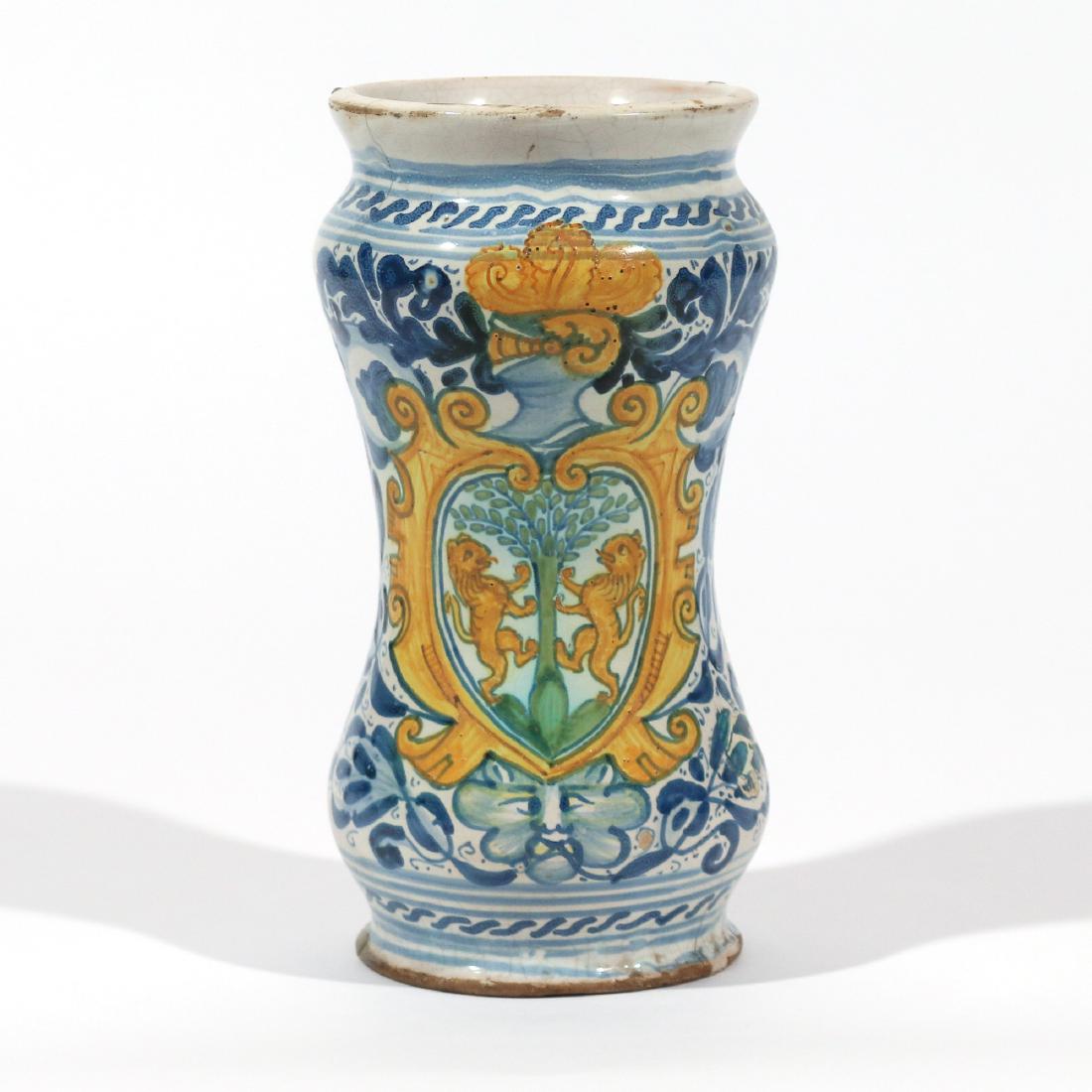 EARLY ITALIAN MAIOLICA APOTHECARY JAR (1 of 4)