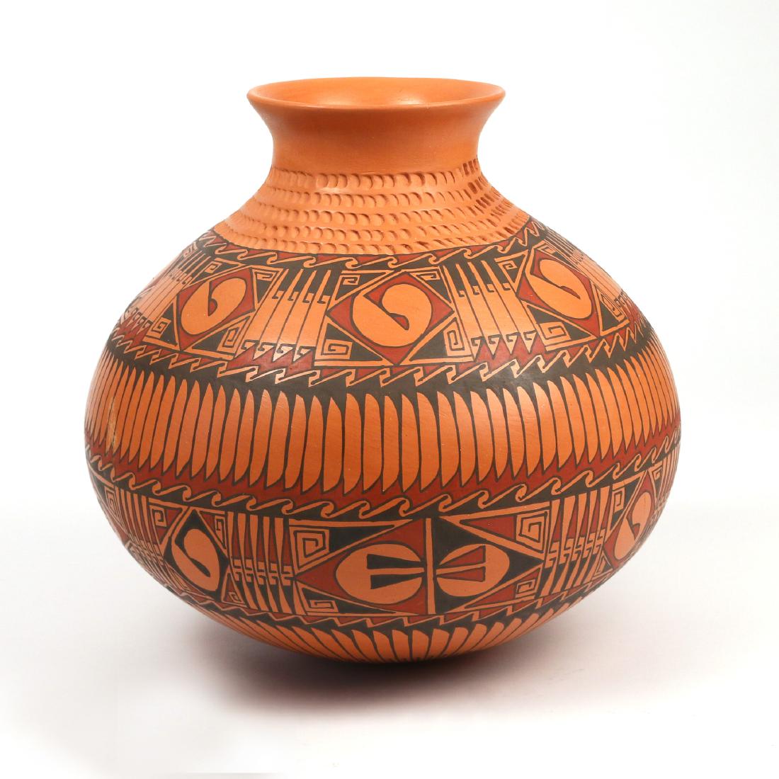 CONTEMPORARY SOUTHWEST AMERICAN OLLA (1 of 6)