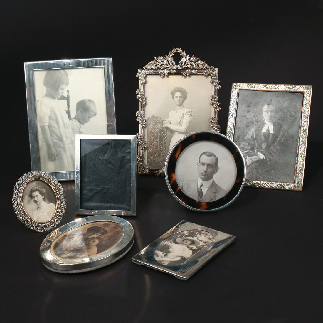 (8pc) SILVER & BRASS PICTURE FRAMES (1 of 1)