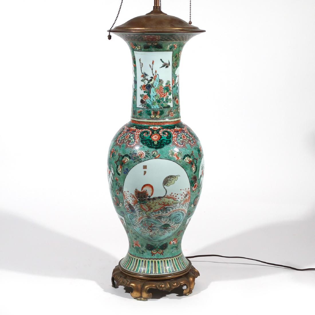 CHINESE FAMILLE VERTE PORCELAIN VASE (1 of 10)