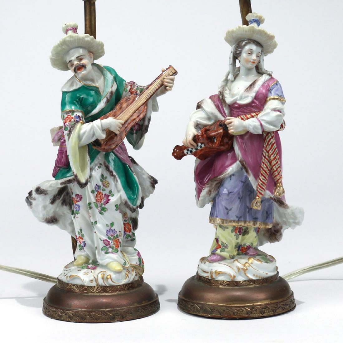 PAIR MEISSEN PORCELAIN MALABAR MUSICIANS: likely circa 1750s, of superb quality, after the models by F. E. Meyer, mounted as lamps (unable to view marks) h. 7 in. (figures) overall: 11-1/2 in. (fixture) Provenance: Estate of John F. Ball, Tel