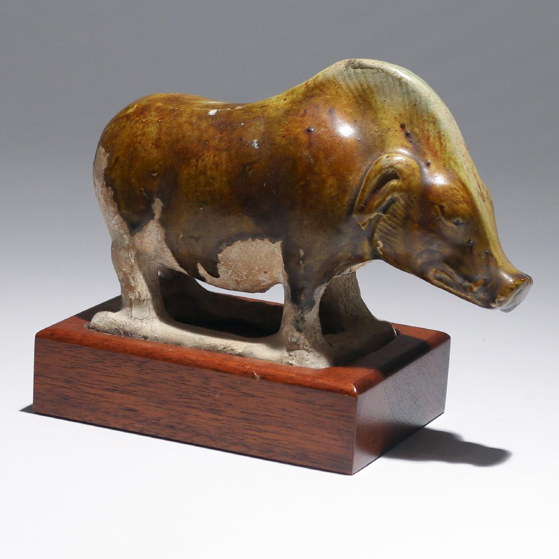 CHINESE AMBER-GLAZED POTTERY FIGURE (1 of 9)