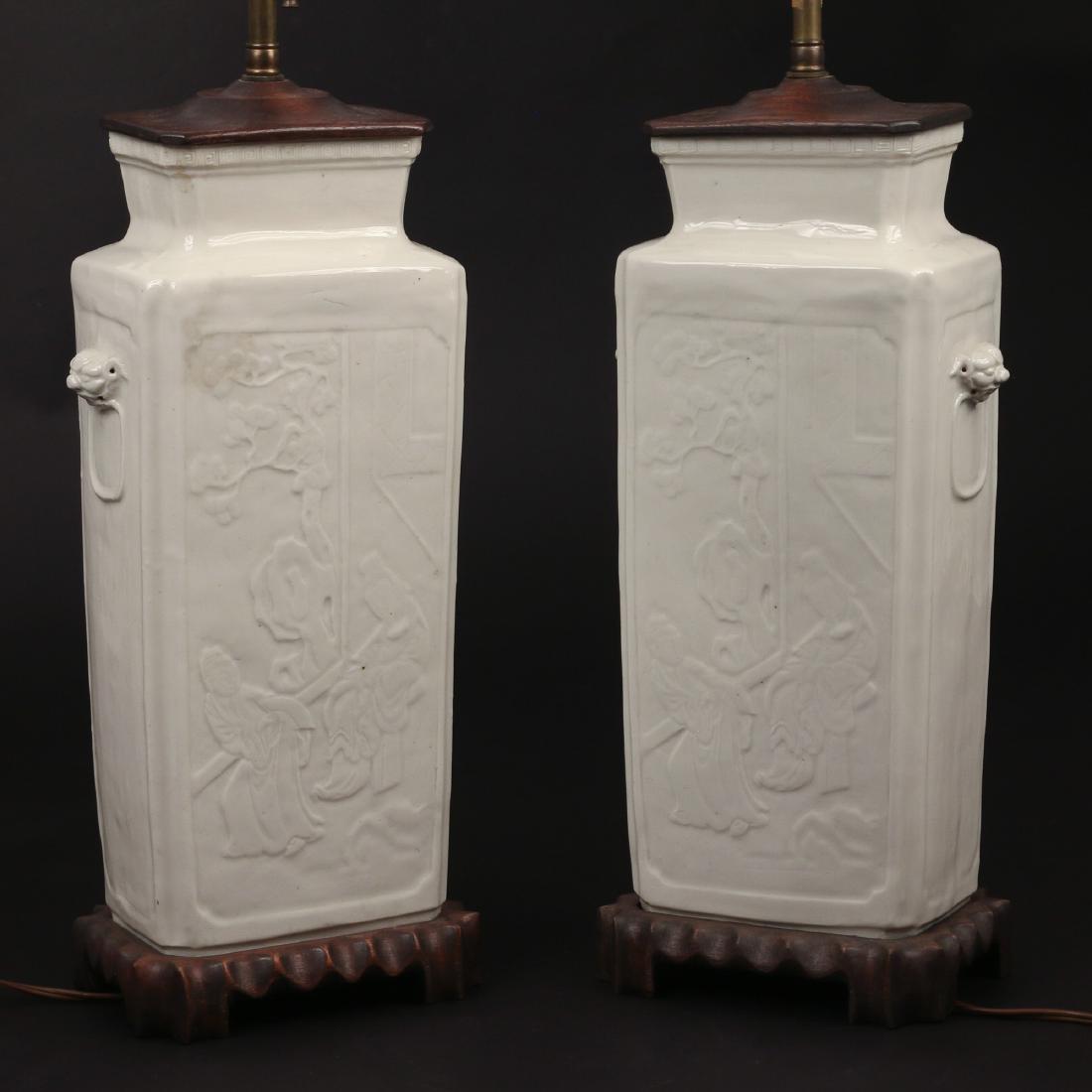 PAIR CHINESE BLANC-DE-CHINE PORCELAIN LAMPS (1 of 7)