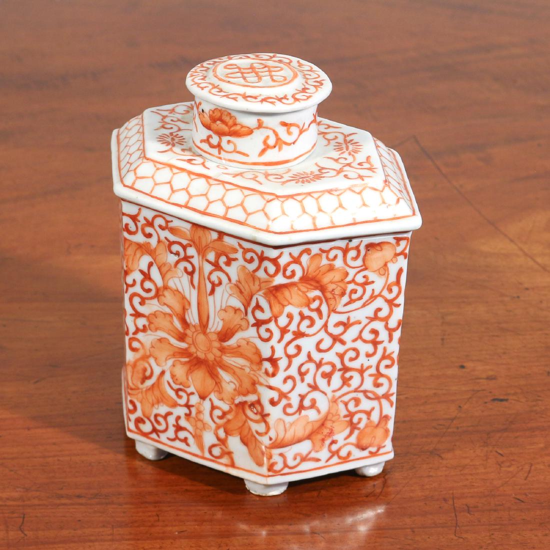 CHINESE REPUBLIC PERIOD TEA CANNISTER (1 of 6)