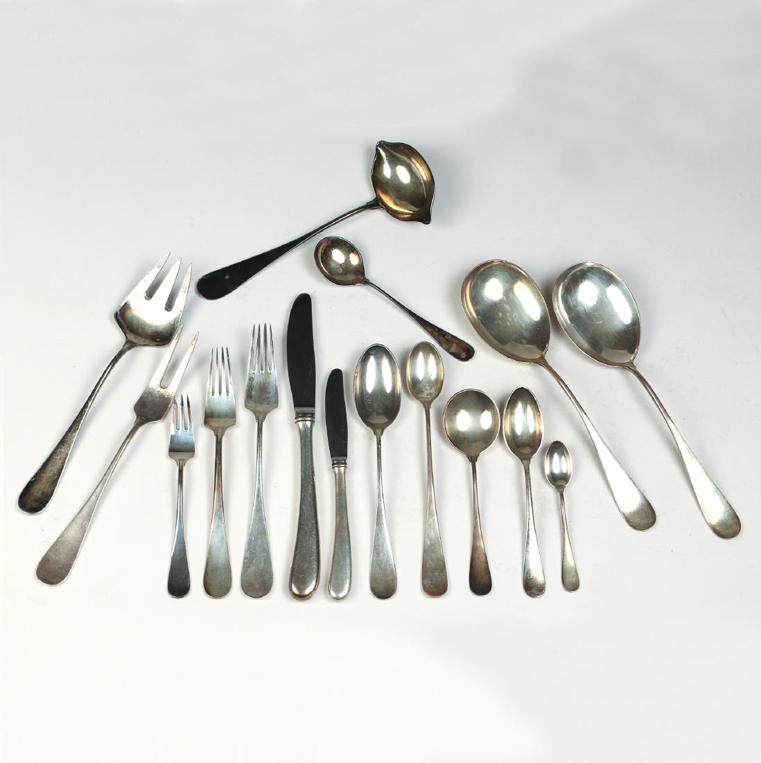 (126pc) H. NILS DANISH STERLING FLATWARE SERVICE (1 of 2)