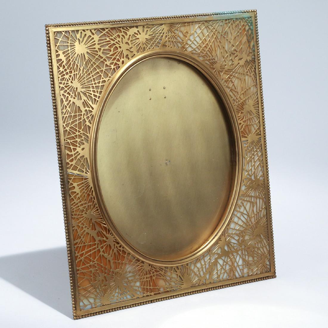 TIFFANY STUDIOS EASELBACK PICTURE FRAME (1 of 5)