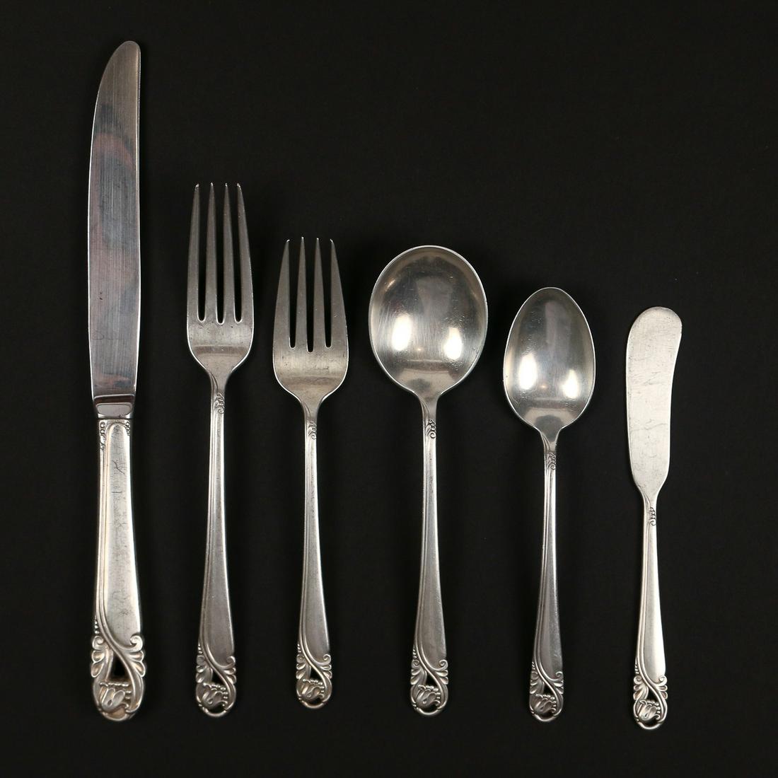 (41pc) INTERNATIONAL STERLING FLATWARE SERVICE (1 of 1)
