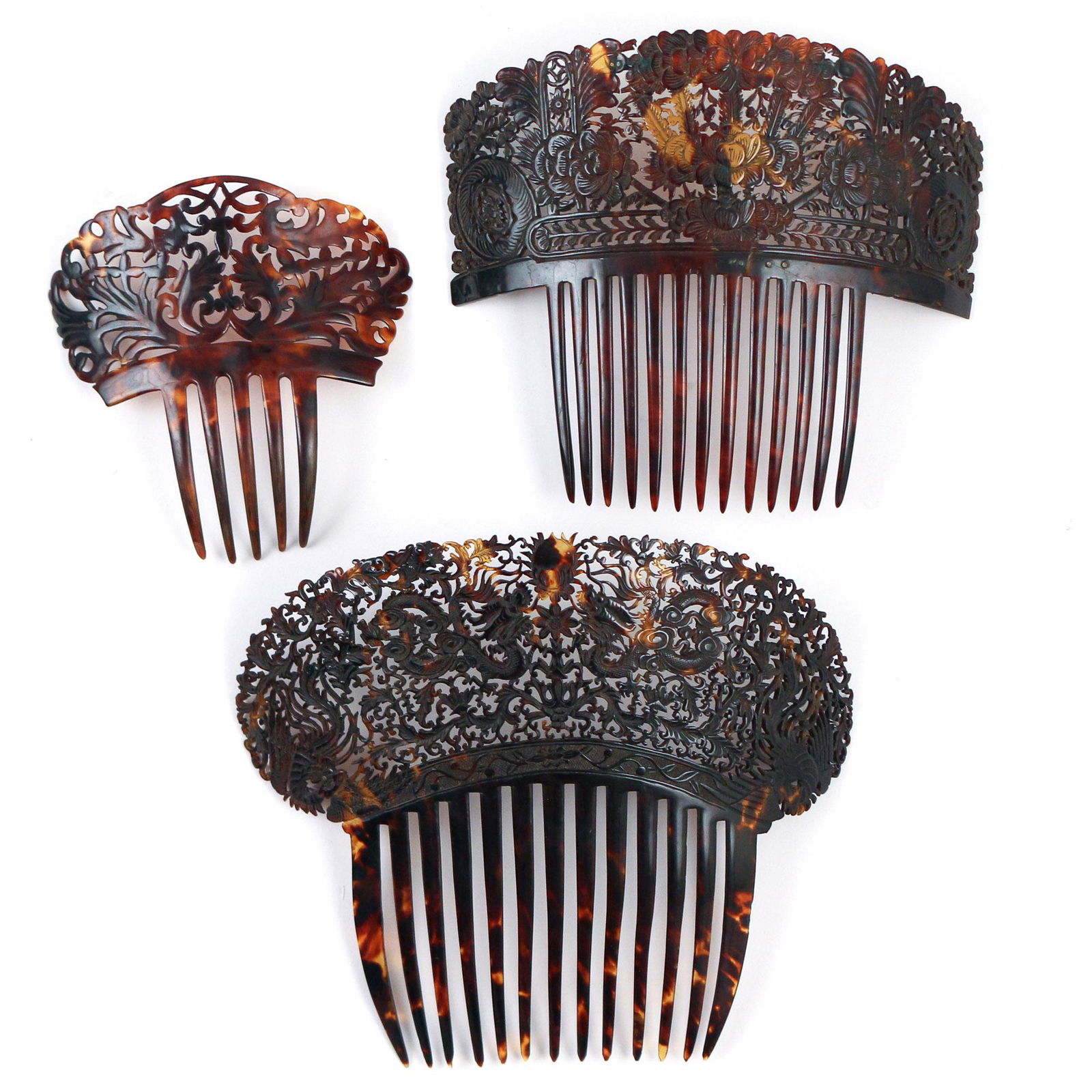 (3pc) CARVED TORTOISESHELL HAIR COMBS (1 of 9)