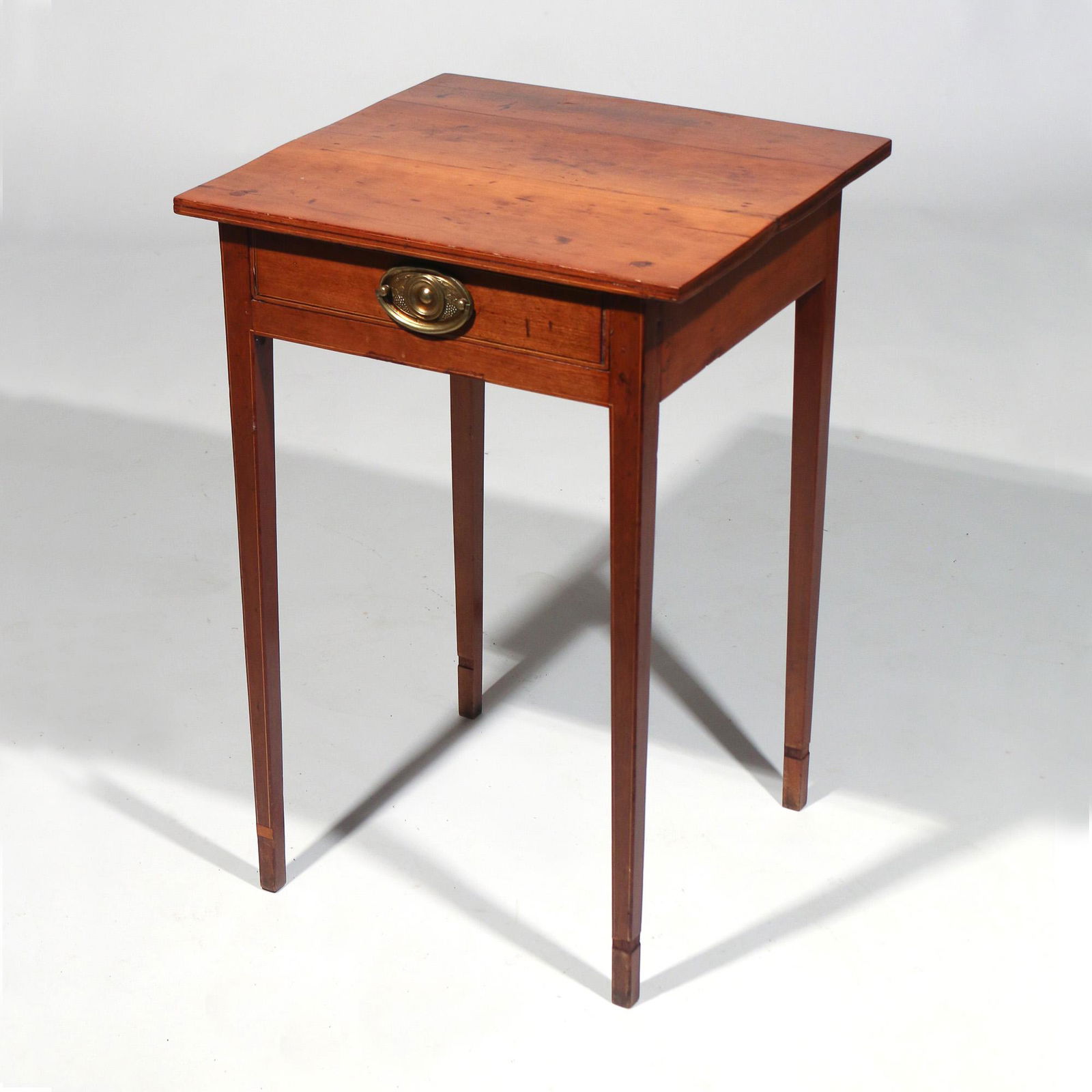 AMERICAN INLAID MAHOGANY ONE-DRAWER STAND (1 of 5)